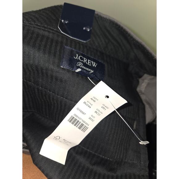 NWT J.Crew bowery pants size 30x32 gray - Picture 3 of 3